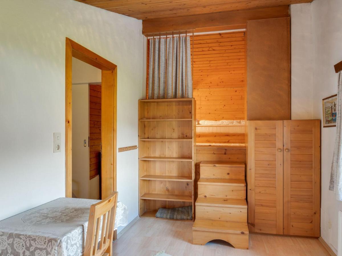 Spacious Chalet In Maishofen Near Forest Exterior foto